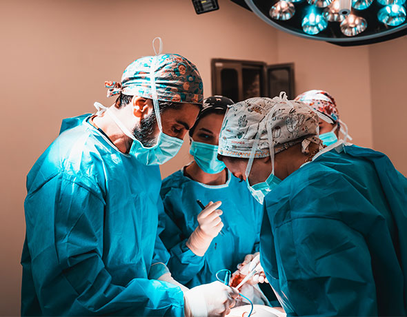 dr.-yalçın-leymunçiçeği-pilastik-cerrah-1